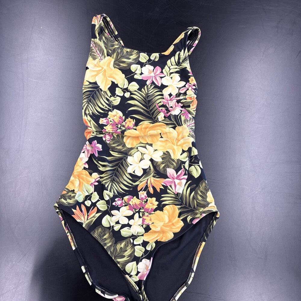 Hurley Women One Piece Swimsuit UPF 50+ XS New With Tags